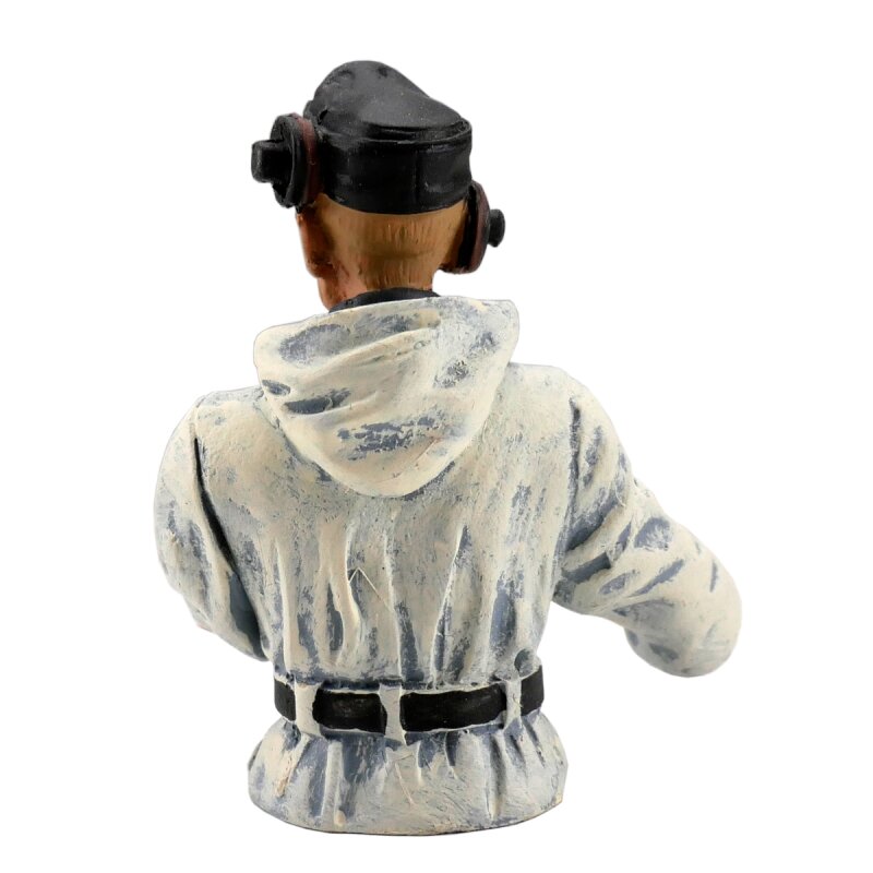 1/16 Figure Tank Commander Winter Camouflage