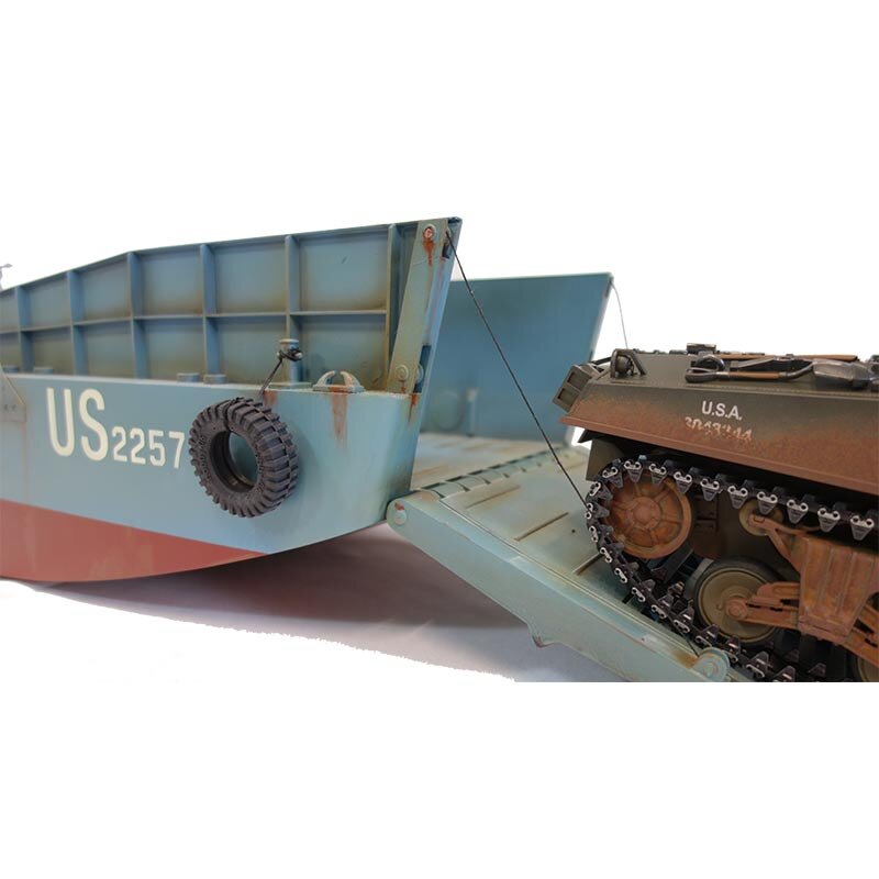 1/16 RC LCM3 and Sherman M4A3 75mm IR Smoke