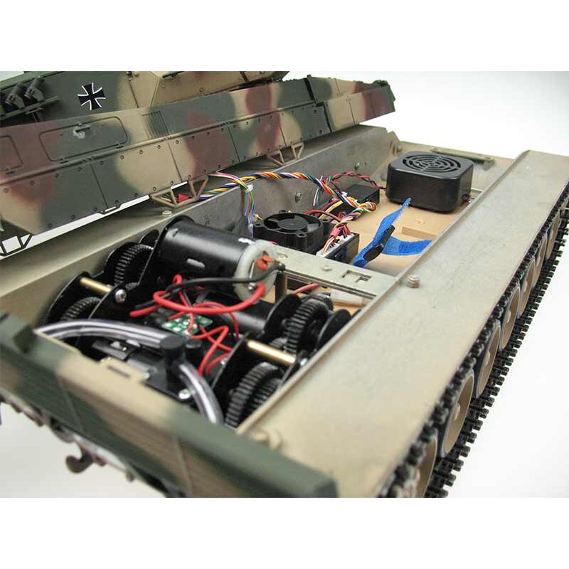 1/16 RC Leopard 2A6 camo IR
