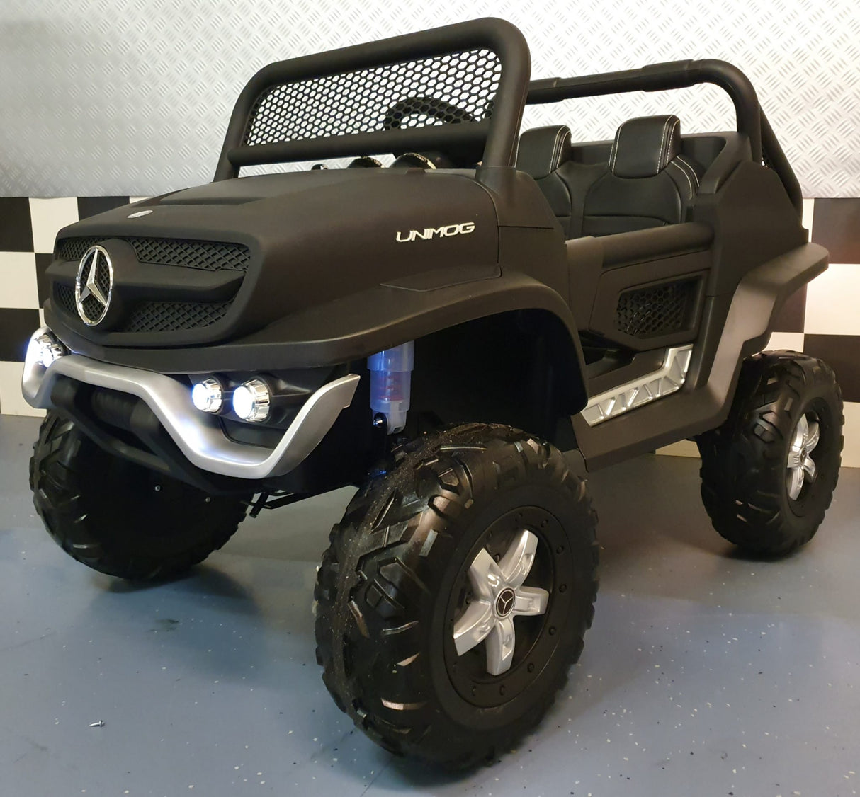 Mercedes-Benz Unimog 4x4 12V elbil för barn – 2 personer, matt svart