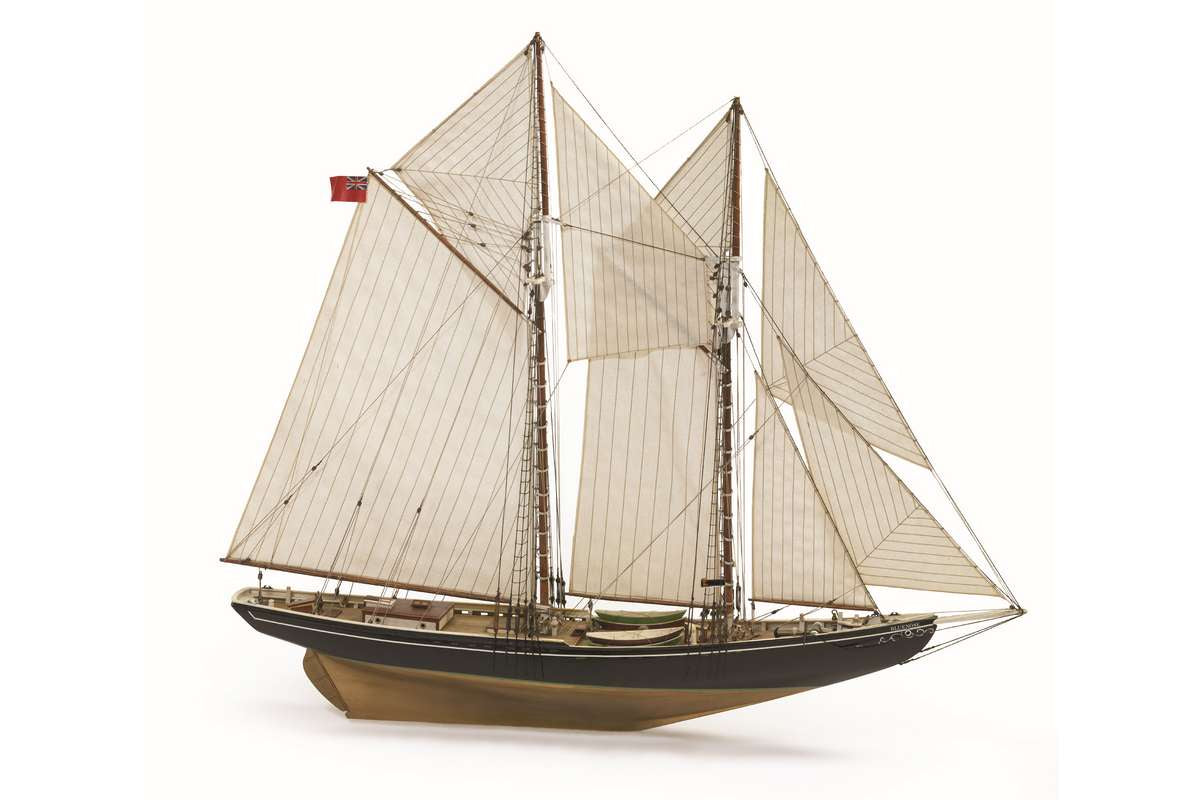 1:65 Bluenose -Wooden hull