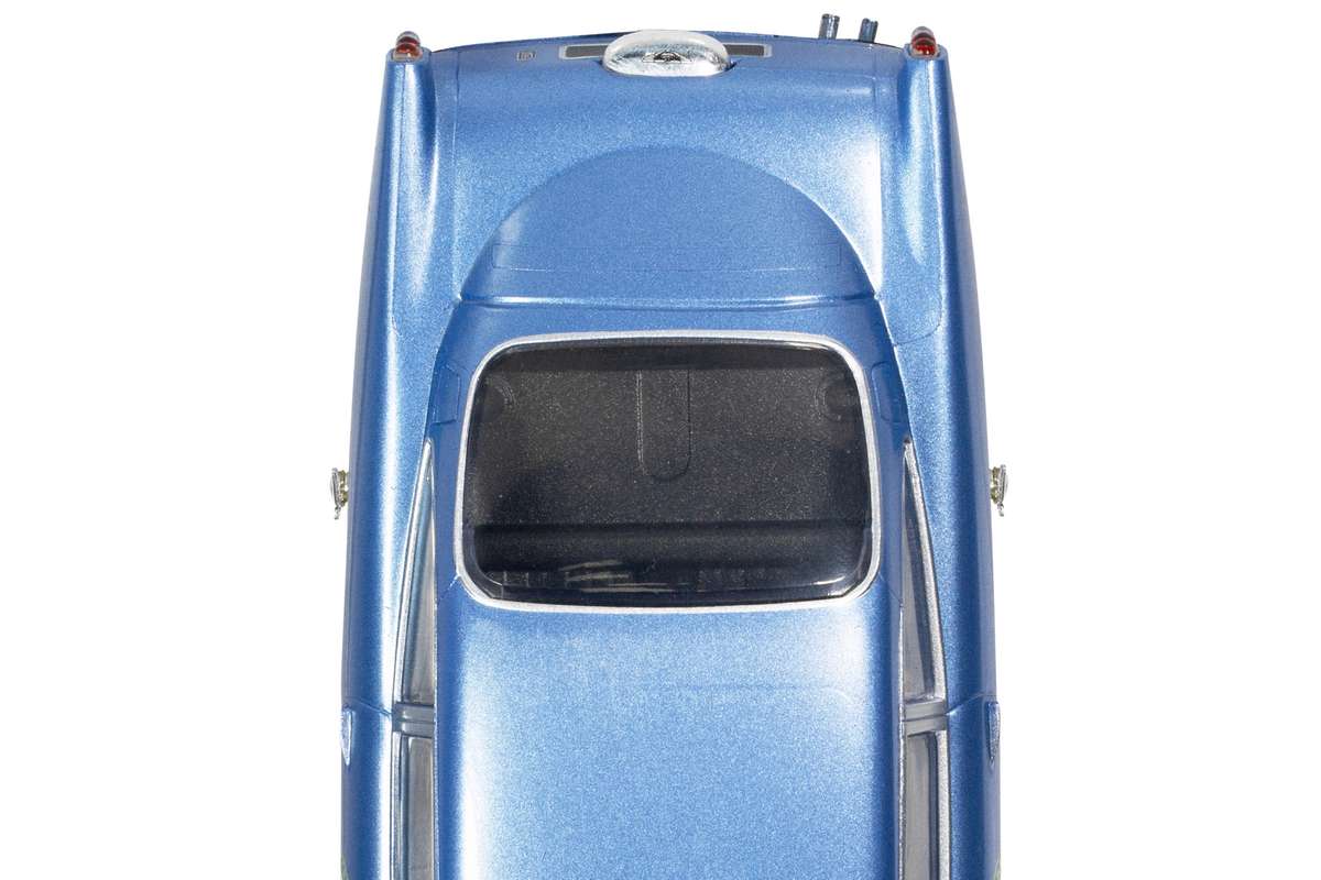Aston Martin DB5, blue/yellow, Historic GT Racing