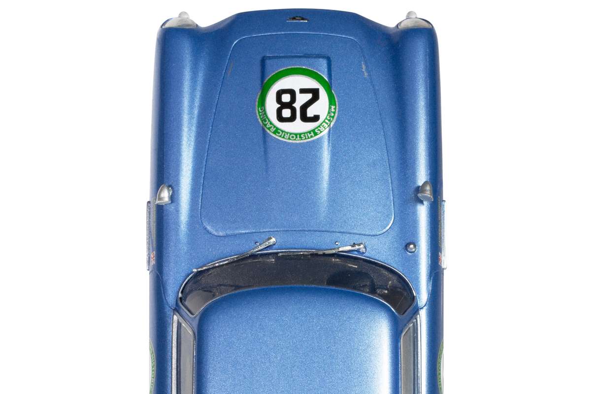 Aston Martin DB5, blue/yellow, Historic GT Racing