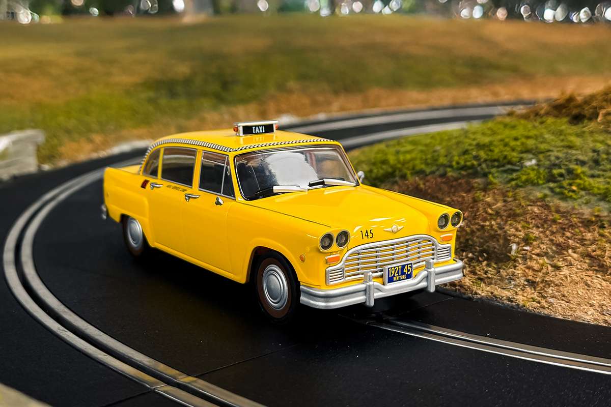 James Bond Checker Taxi Cab - Live And Let Die