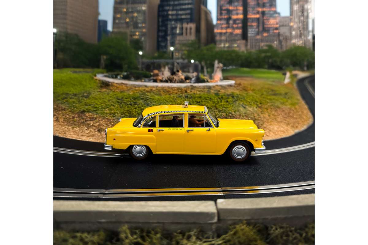 James Bond Checker Taxi Cab - Live And Let Die