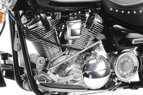 1:12 Yamaha XV1600 Road Star Custom