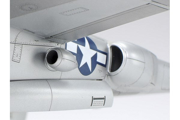 1/48 Lockheed® P-38®J Lightning®