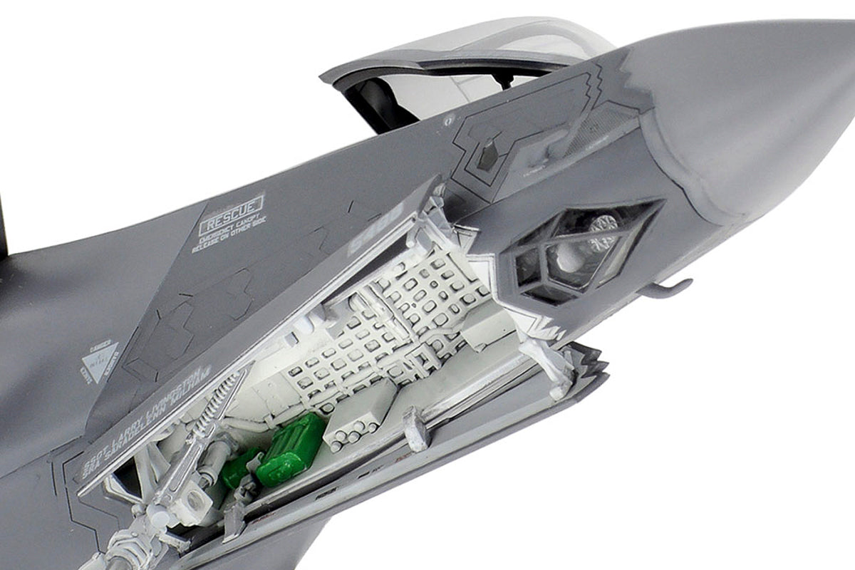 1/72 Lockheed Martin® F-35®A Lightning ?®