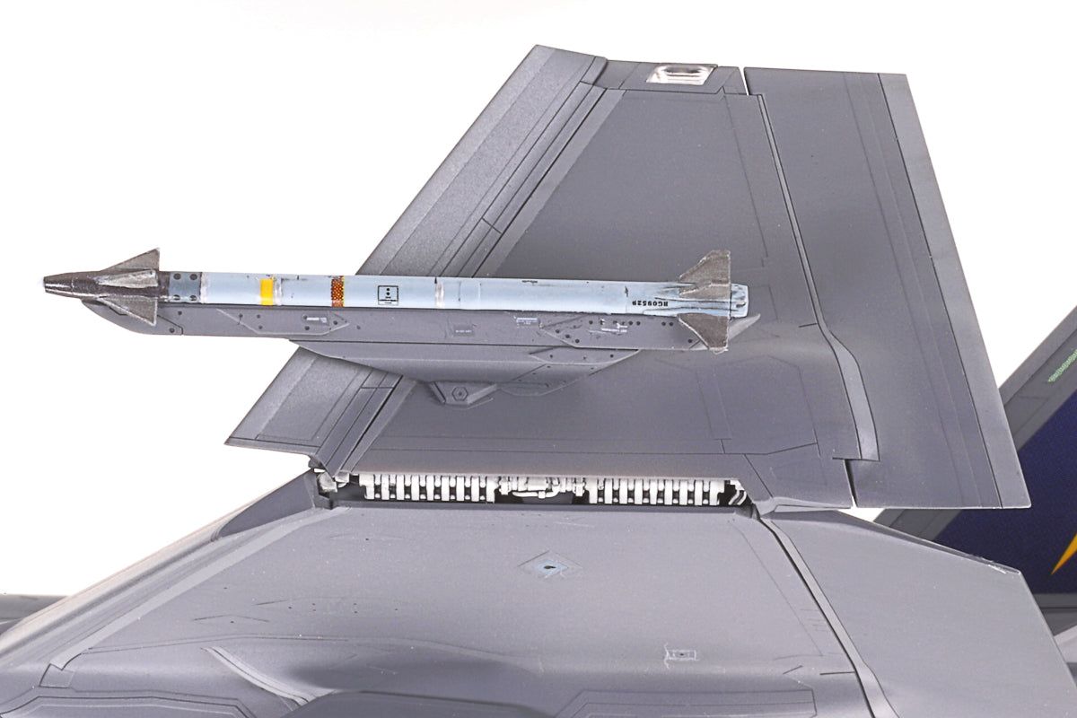 1/72 Lockheed Martin® F-35®C Lightning II®