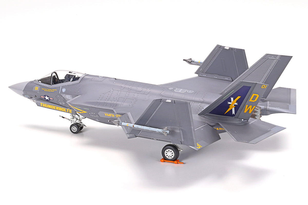1/72 Lockheed Martin® F-35®C Lightning II®