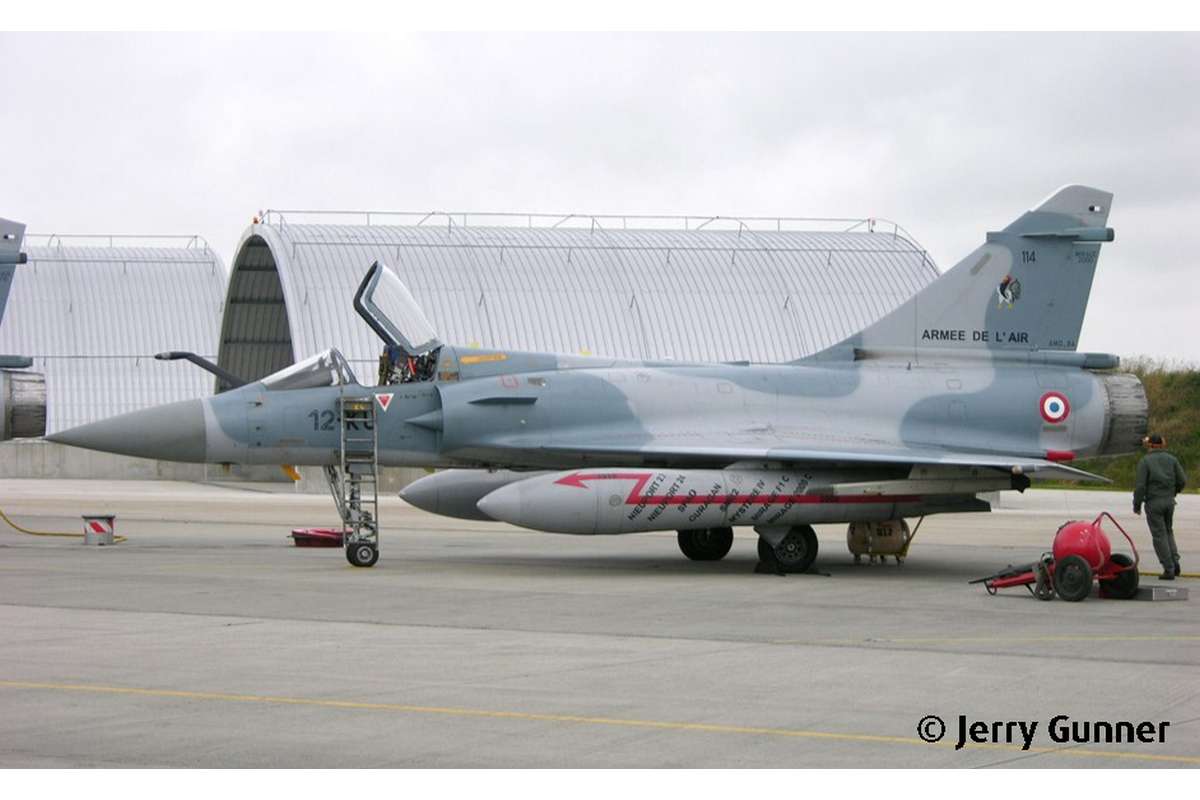 Dassault Mirage 2000C 1:48