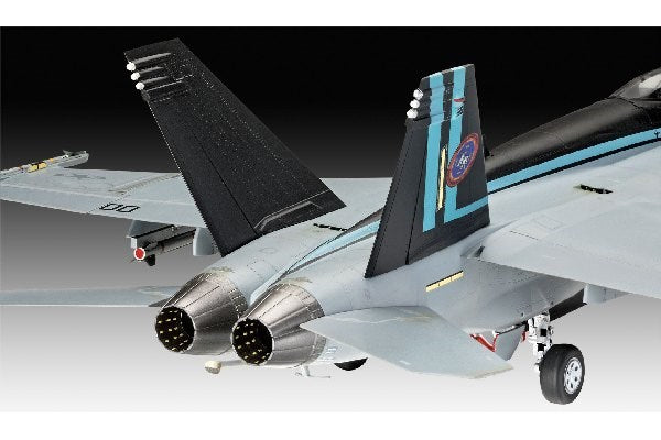 1:48 F/A-18E Super Hornet \'Top Gun\'
