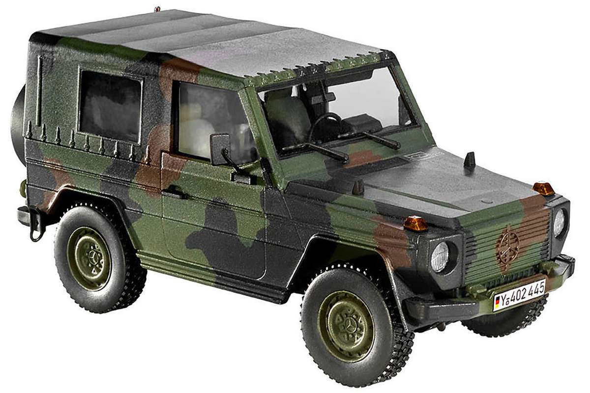 Model Set Lkw gl leicht \'Wolf\' 1:35