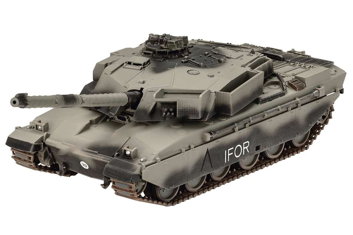 Model Set Challenger 1 1:72