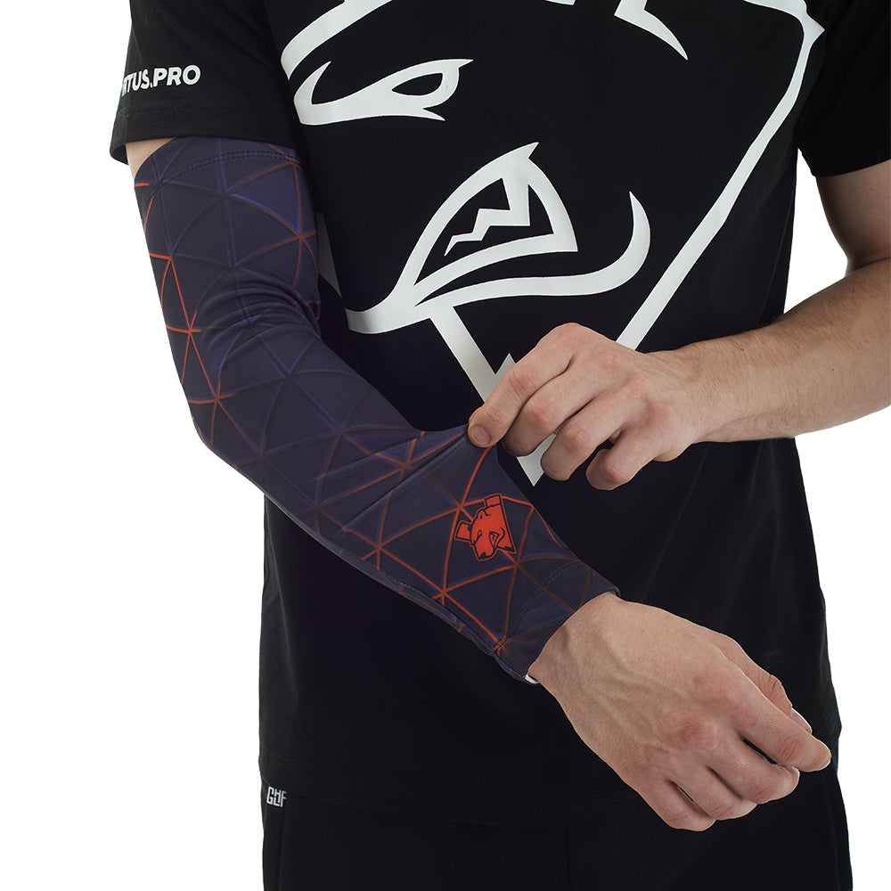 Virtus.pro Gaming arm sleeve "Delta", L