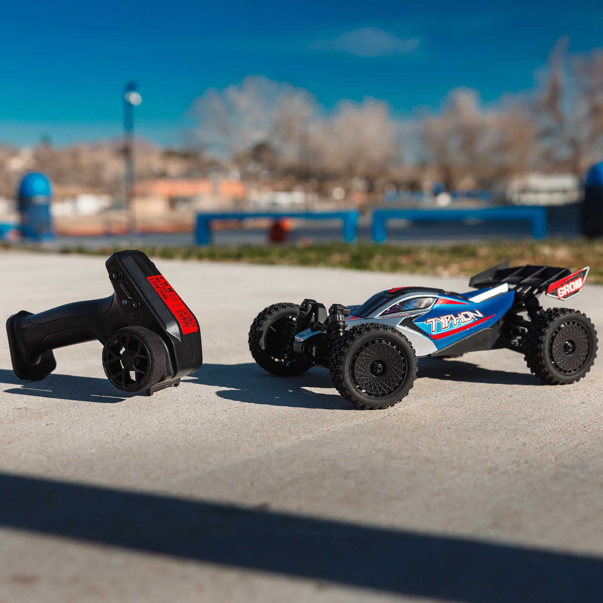 TYPHON GROM 4x4 SMART Small Scale Buggy