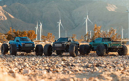 1/10 SCX10 III Coyote 4X4 RTR Brushed Rock Crawler, Blue