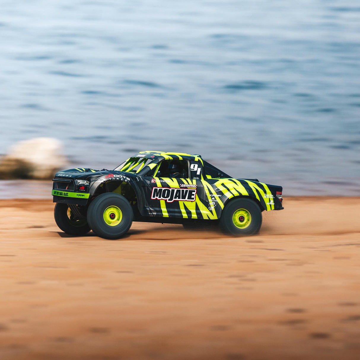 1/10 SCX10 III Coyote 4X4 RTR Brushed Rock Crawler, Blue