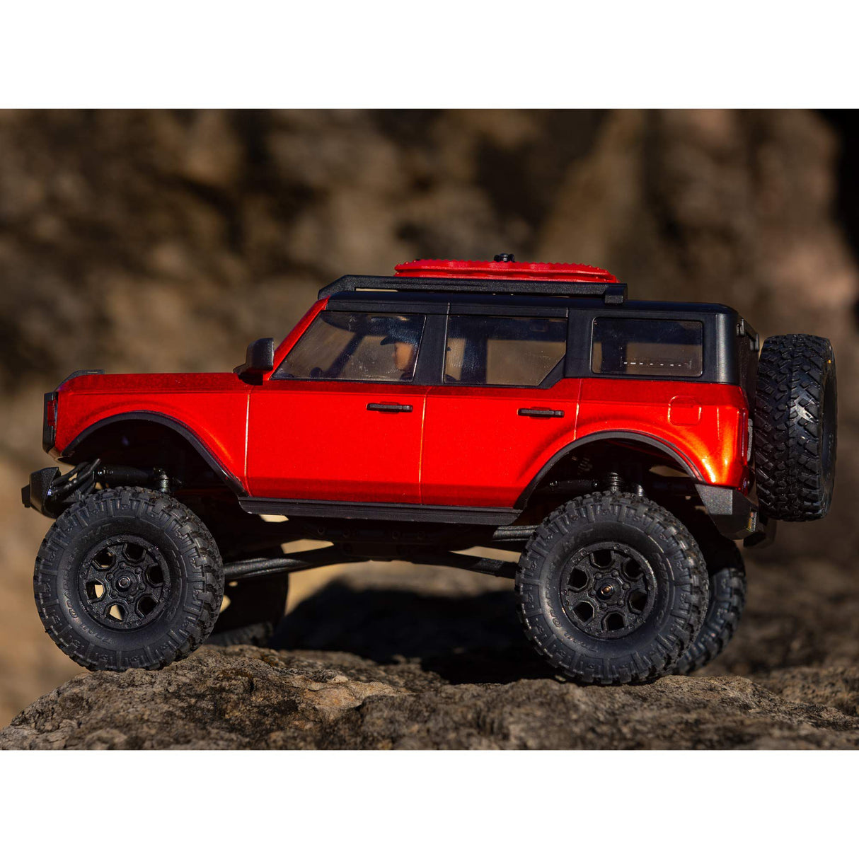 1/24 SCX24 2021 Ford Bronco 4WD Truck RTR, Red