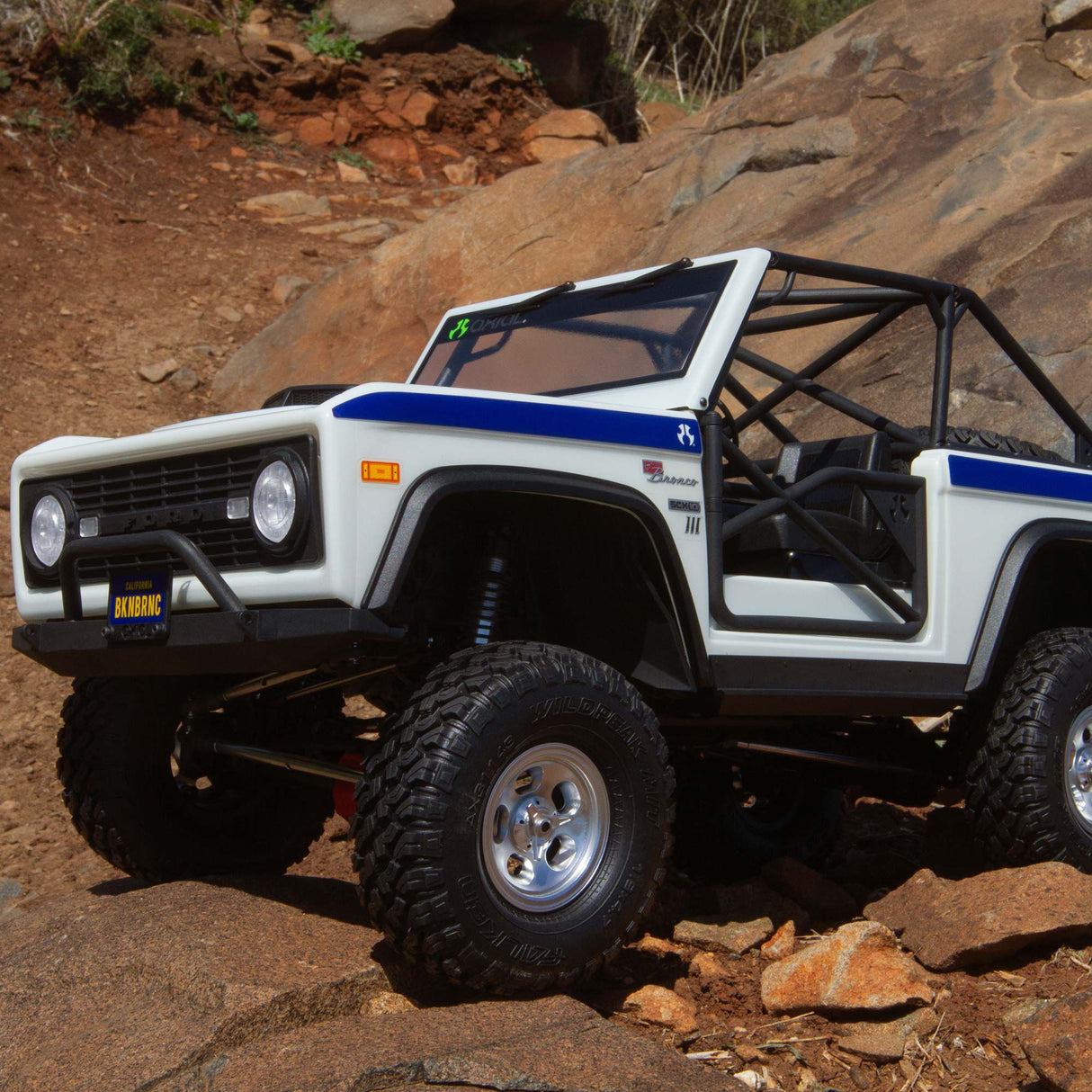 SCX10 III Early Ford Bronco 1/10th 4wd RTR (White)