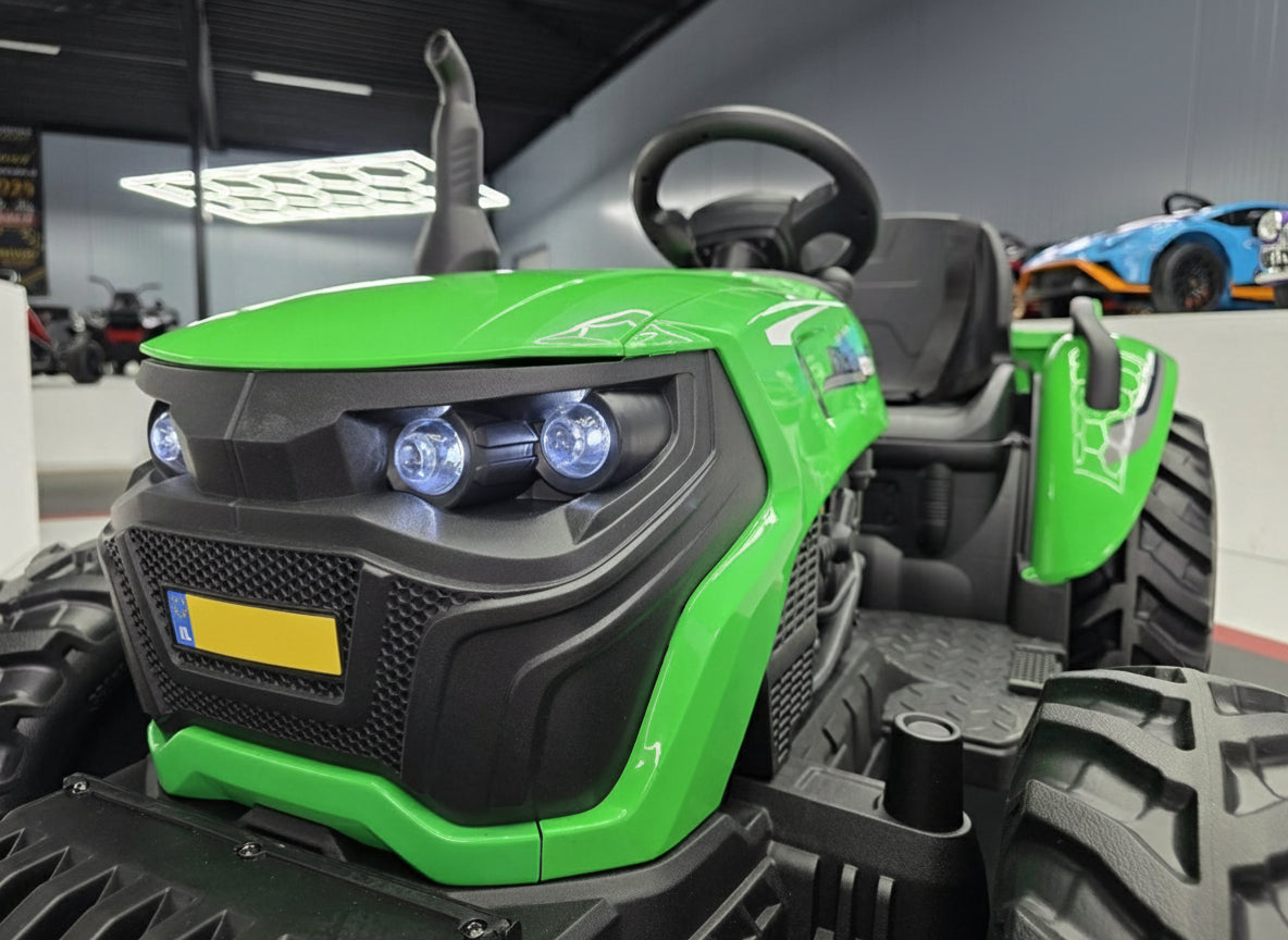 Barntraktor 24V med släp och fjärrkontroll