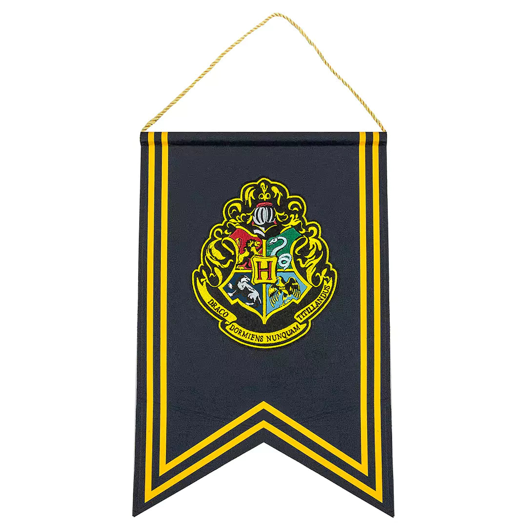 Hogwarts Banner wall - Harry Potter