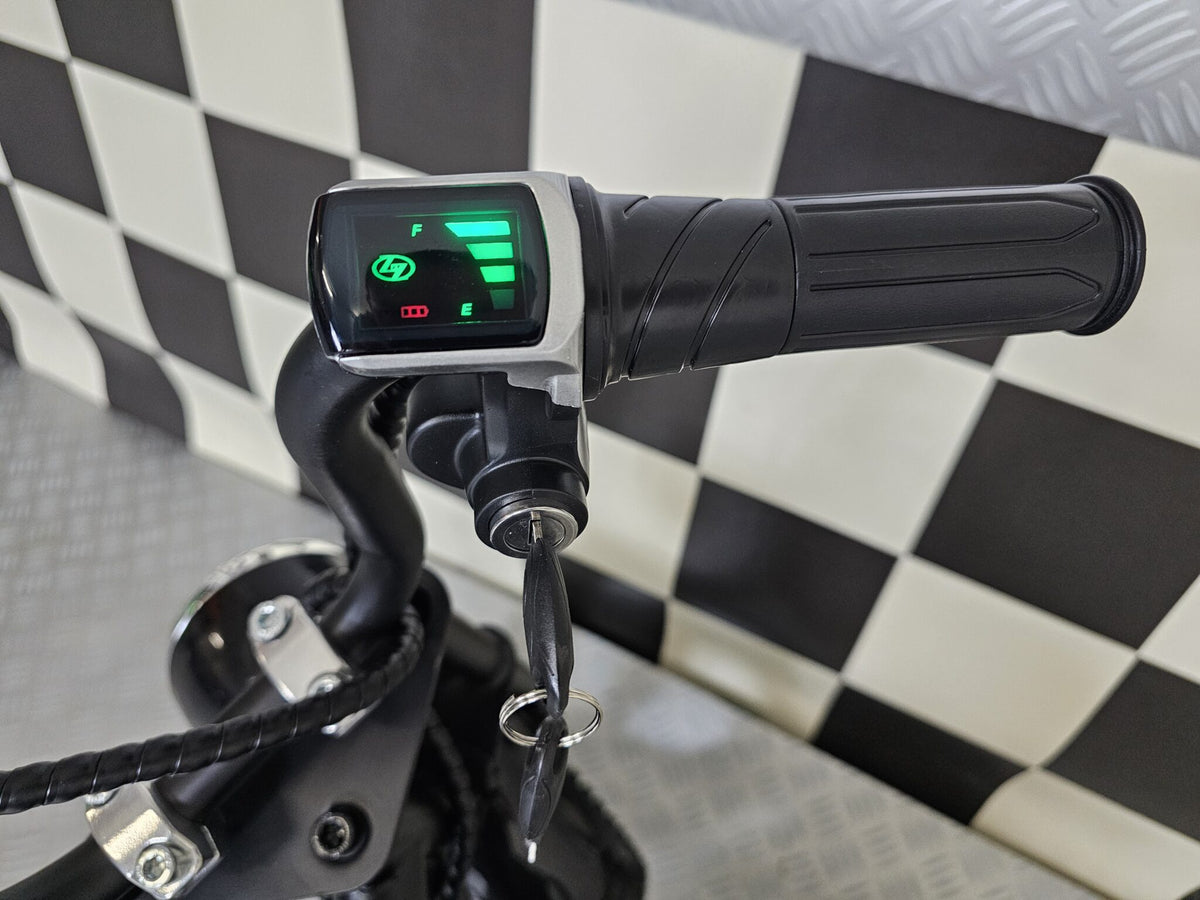 Chopper 24V elmotorcykel för barn – svart