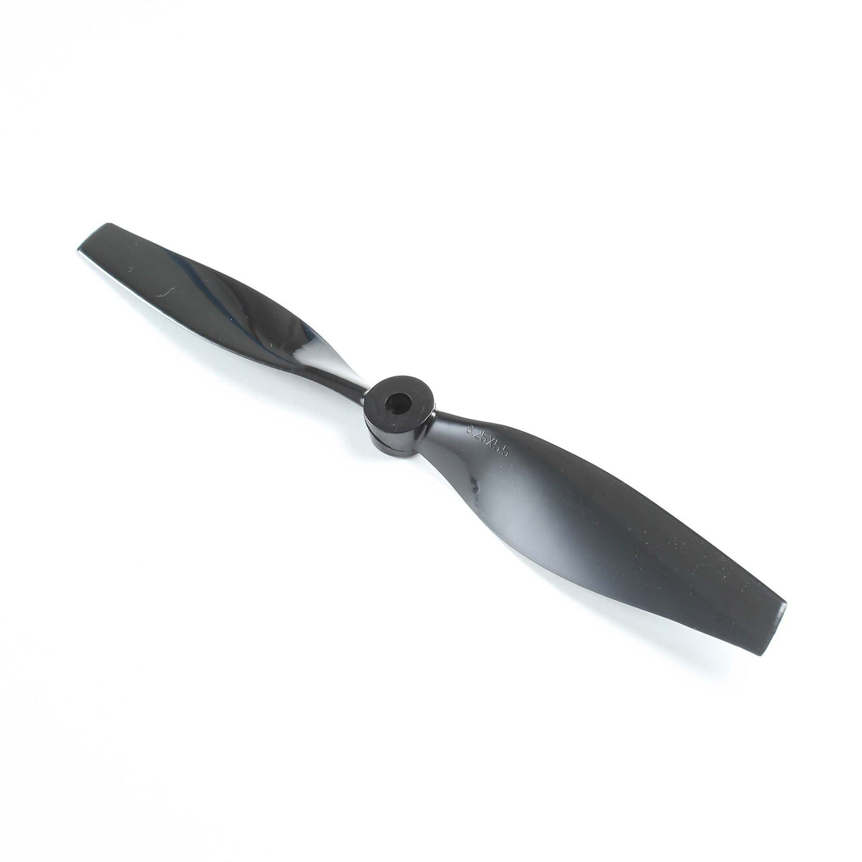 Propeller: 8.25 x 5.5
