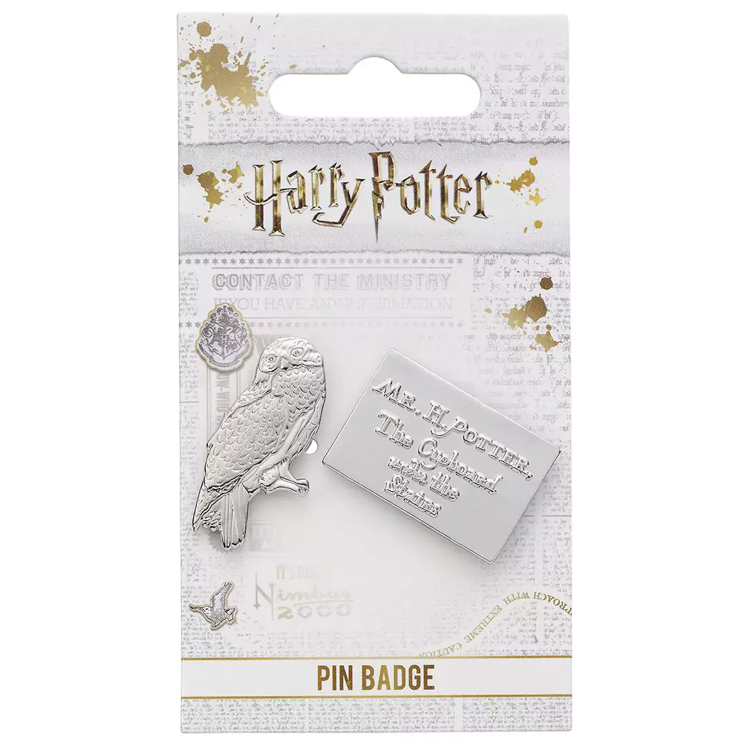 Hedwig & Letter Pin Badge - Harry Potter