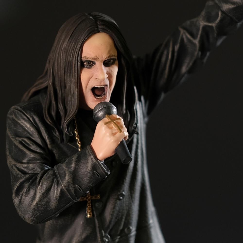 Ozzy Osbourne (Music Maniacs) 1:10 Scale Resin Statue - McFarlane Toys