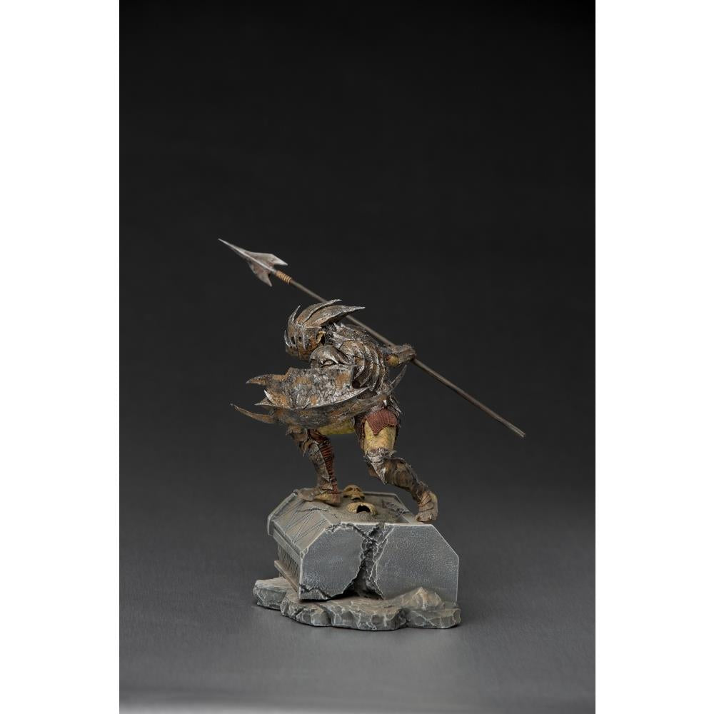 Iron Studios The Lord of the Rings - Armored Orc Statue Art Scale 1/10