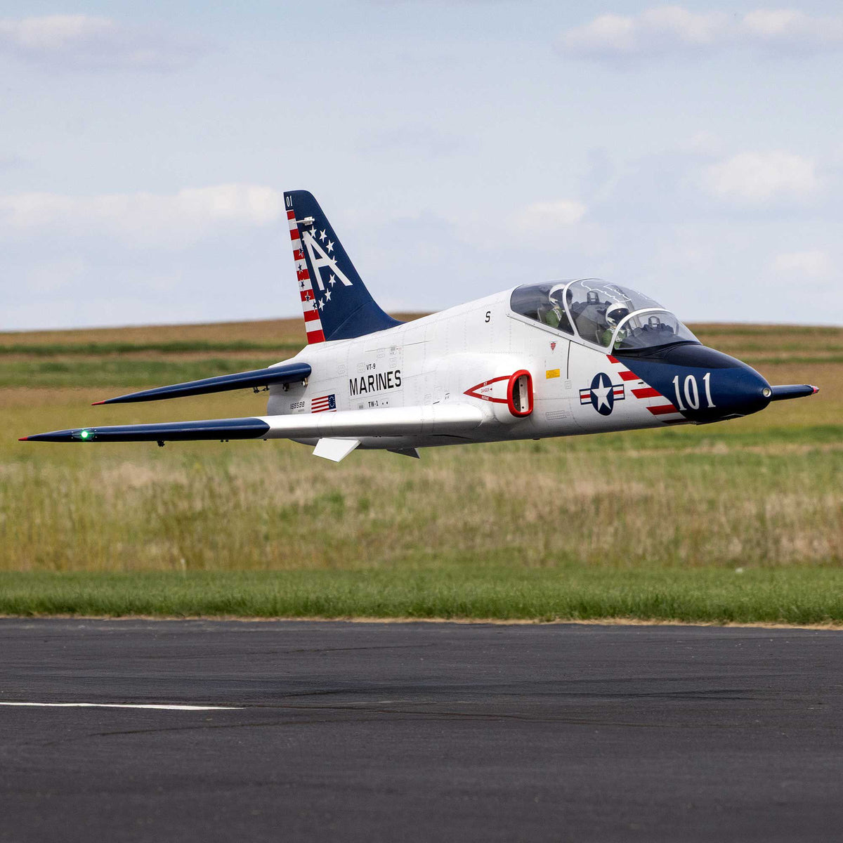 Hawk 140-160N ARF with Retract Set