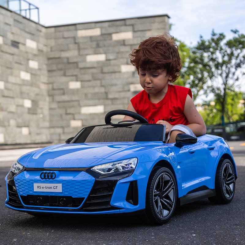 Audi RS e-tron GT – 4x12V Elbil til Børn