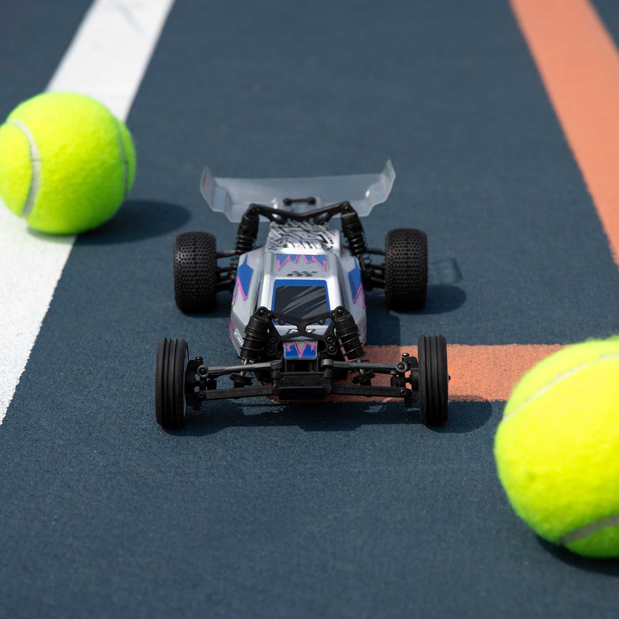 Micro-B 2WD Buggy, Silver RTR
