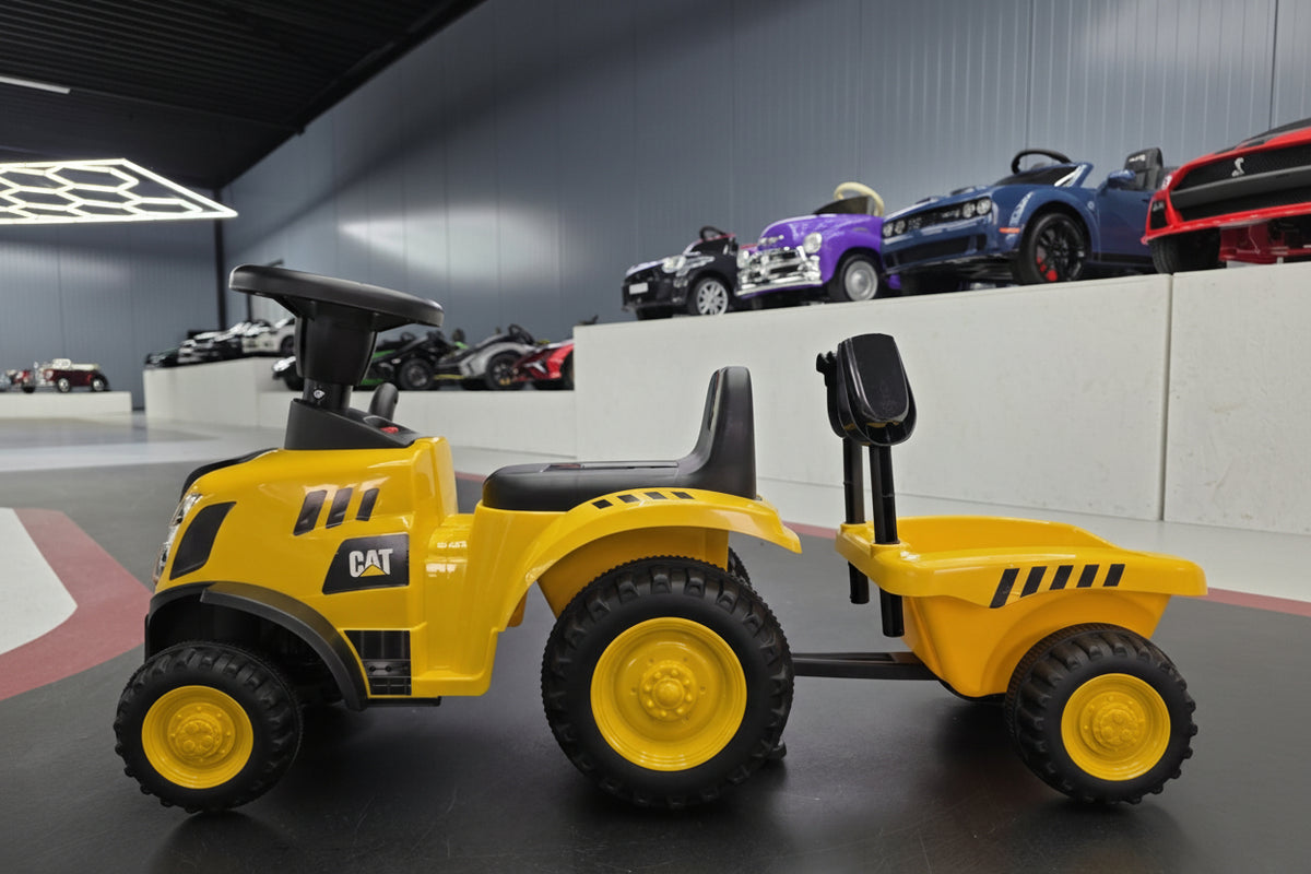 Caterpillar gåbil med släp