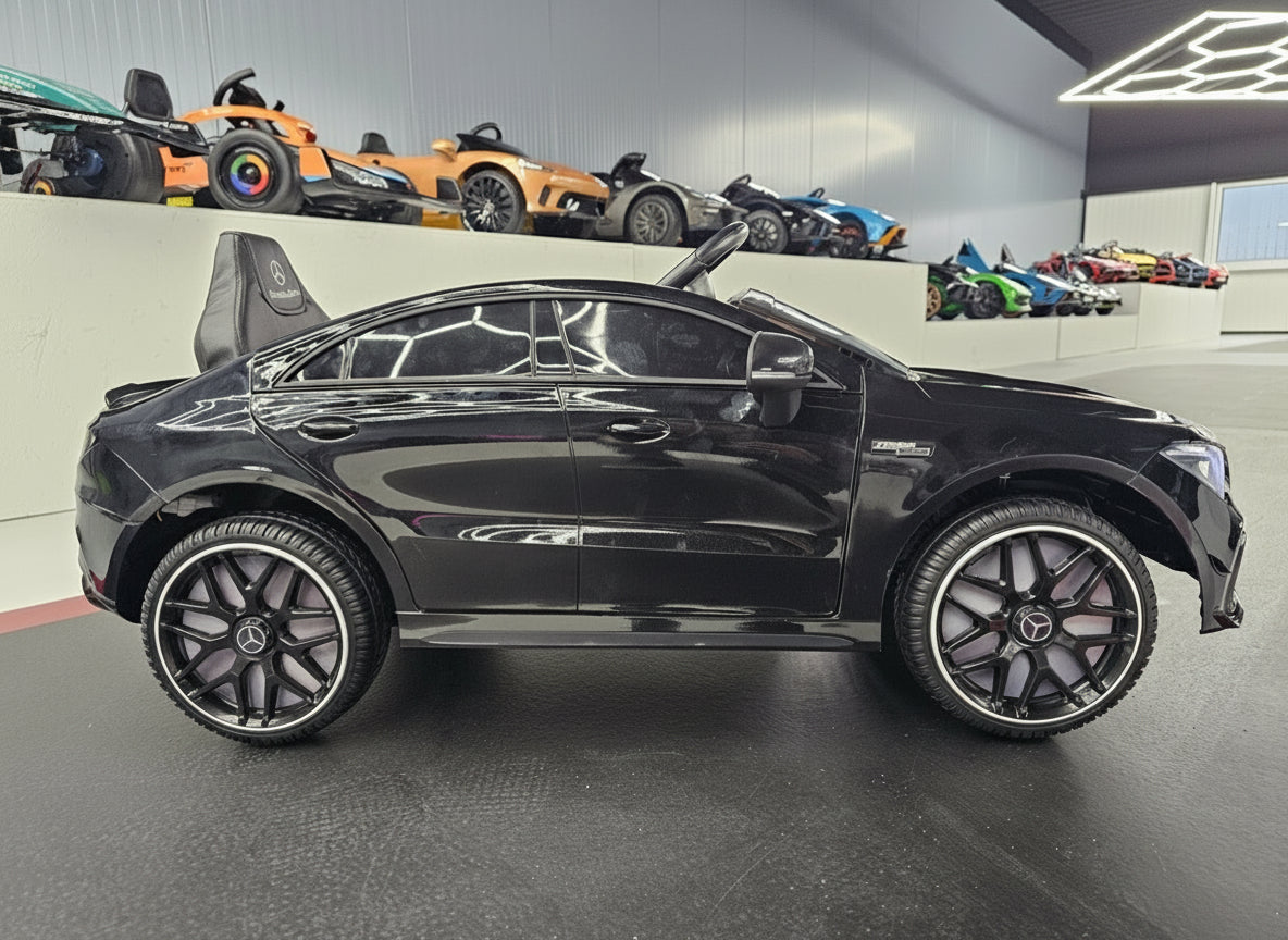 Mercedes-Benz CLA 45 12V elbil för barn – 1 person, metallic svart