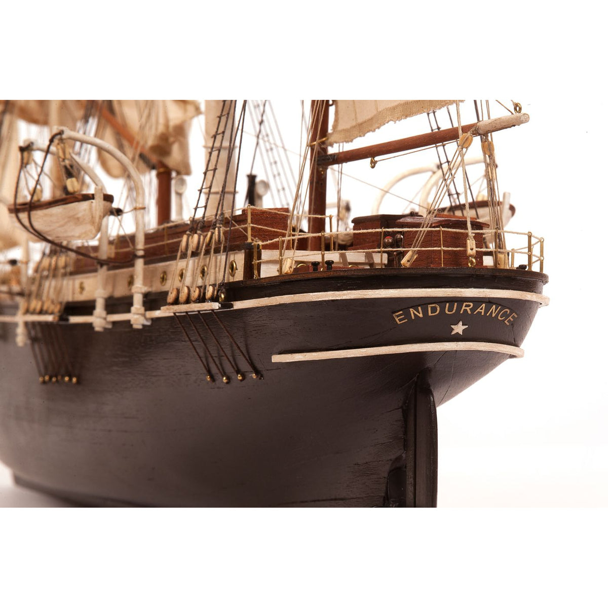 OcCre Endurance 1/70 Ship 754mm