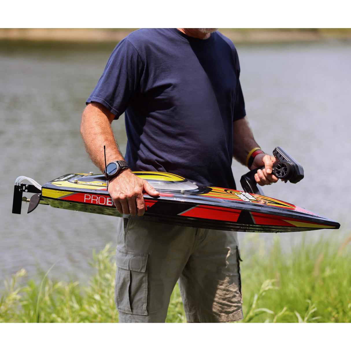 Sonicwake V2 36 Self-Righting, BL, Black: RTR
