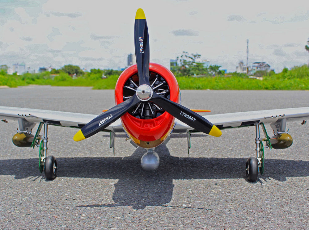 P-47 Thunderbolt "Tarheel Hal" ARF 1779mm 30-40cc Gas
