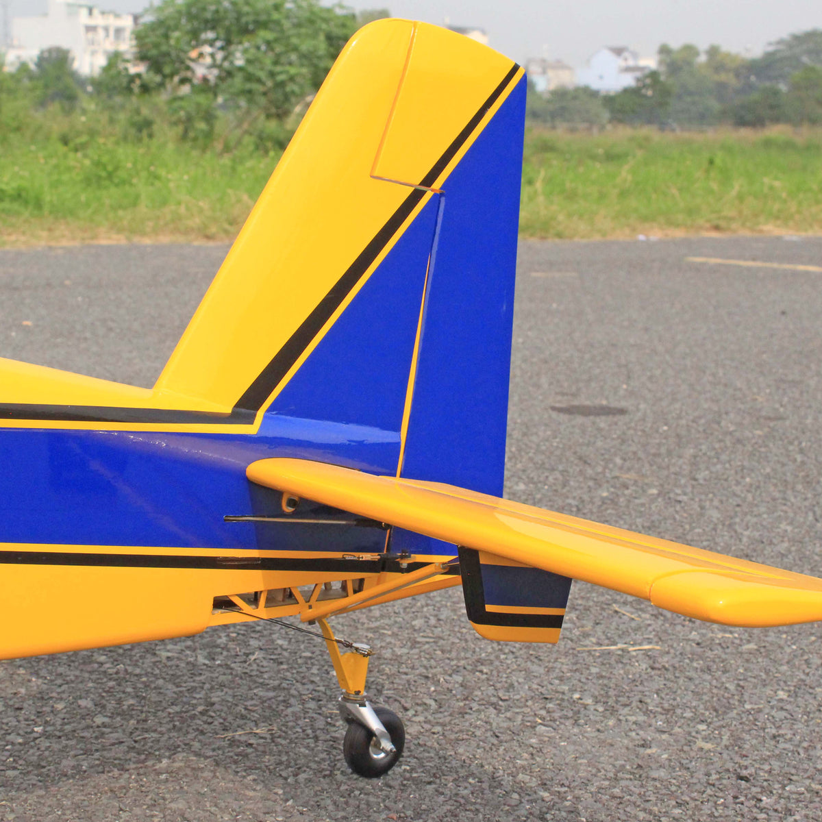 Air Tractor AT-802A 1/6 300cm Fire Boss Yellow ARF 55-60cc Gas