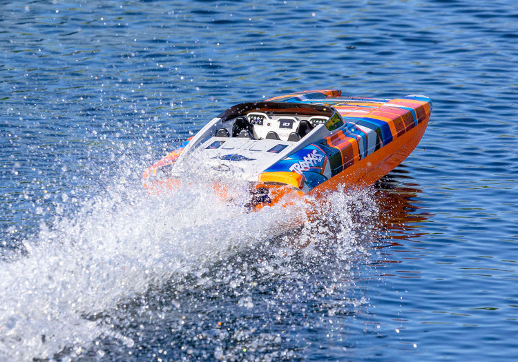 Traxxas 57046-4 DCB M41 Catamaran BL TQi TSM