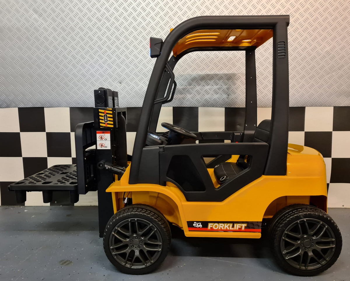 Barngaffeltruck 12V med fjärrkontroll – gul
