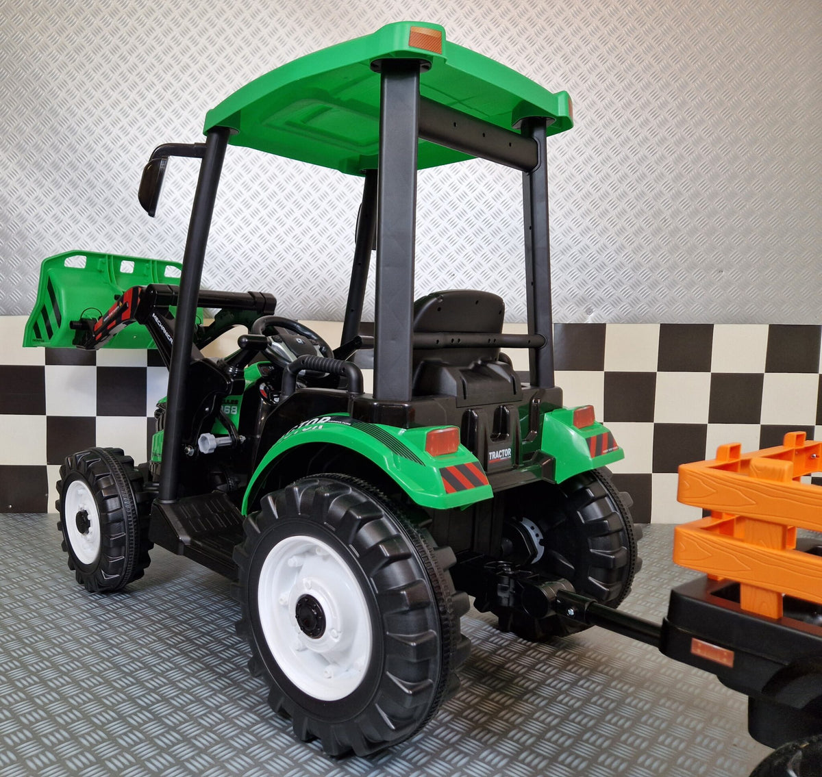 Barntraktor 24V med släp