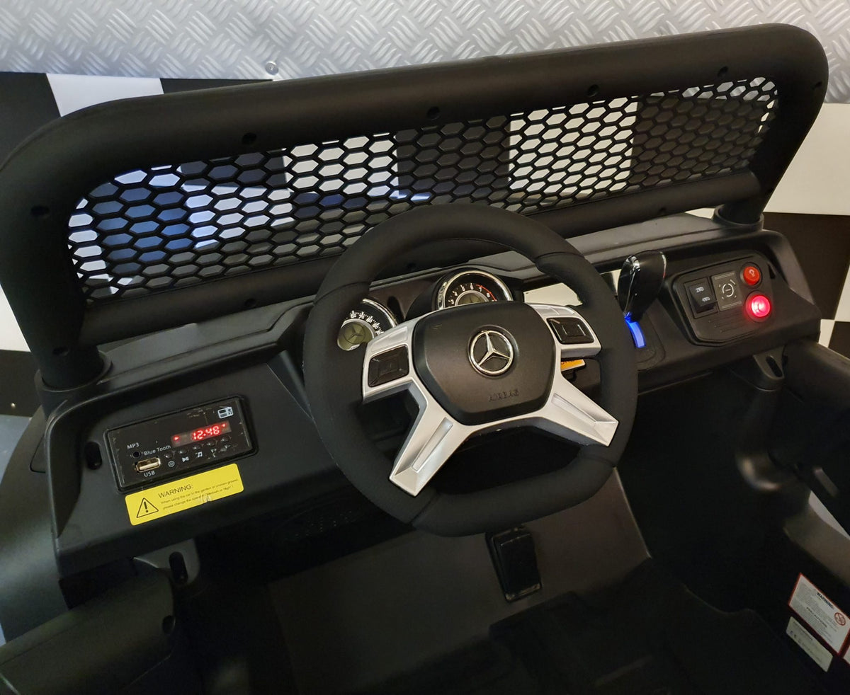 Mercedes-Benz Unimog 4x4 12V elbil för barn – 2 personer, matt svart