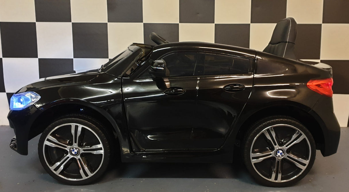 BMW GT 12V elbil til børn – 1 person, sort