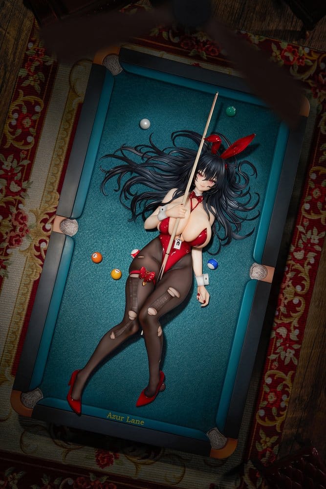 Azur Lane PVC Statue 1/7 Taihou Fun on the Baize Ver. 27 cm