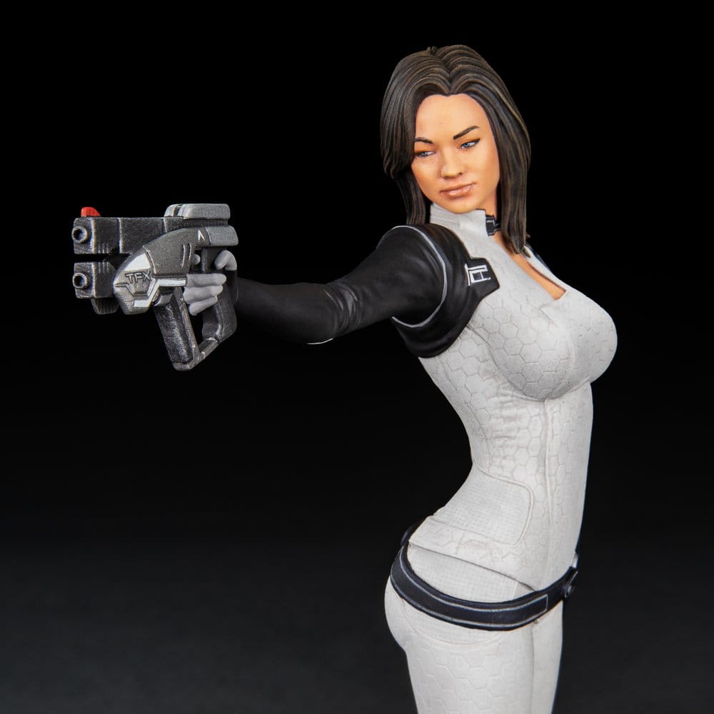 Mass Effect PVC Figure Miranda Lawson 22 cm