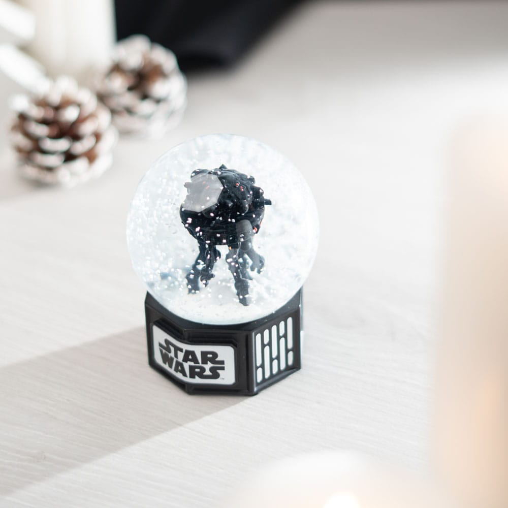 Star Wars Snow Globe