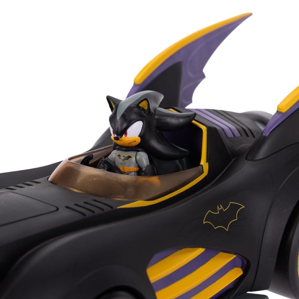 DC x Sonic - The Hedgehog Action Figure with Vehicle Shadow Batman & Batmobile 6 cm