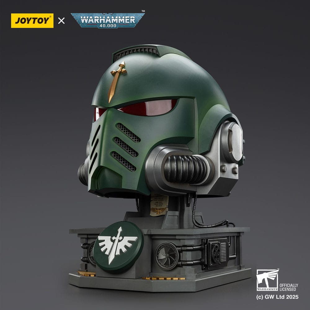 Warhammer 40,000: Dark Angels MkX Helmet & Display Stand 44 cm
